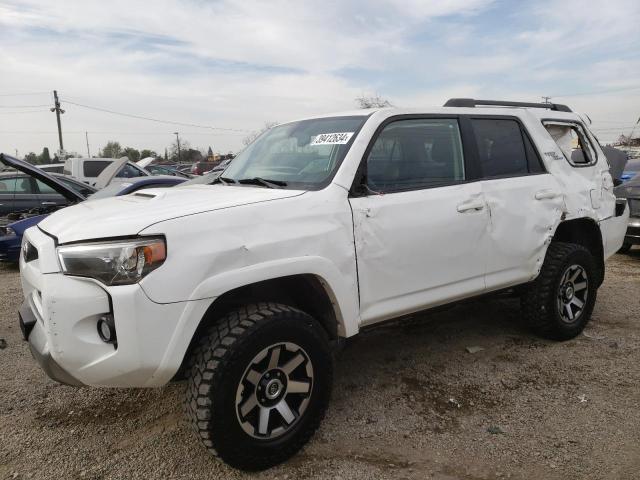 Изображение 1 2019 TOYOTA 4RUNNER SR5 2019 с VIN JTEBU5JR0K5691894
