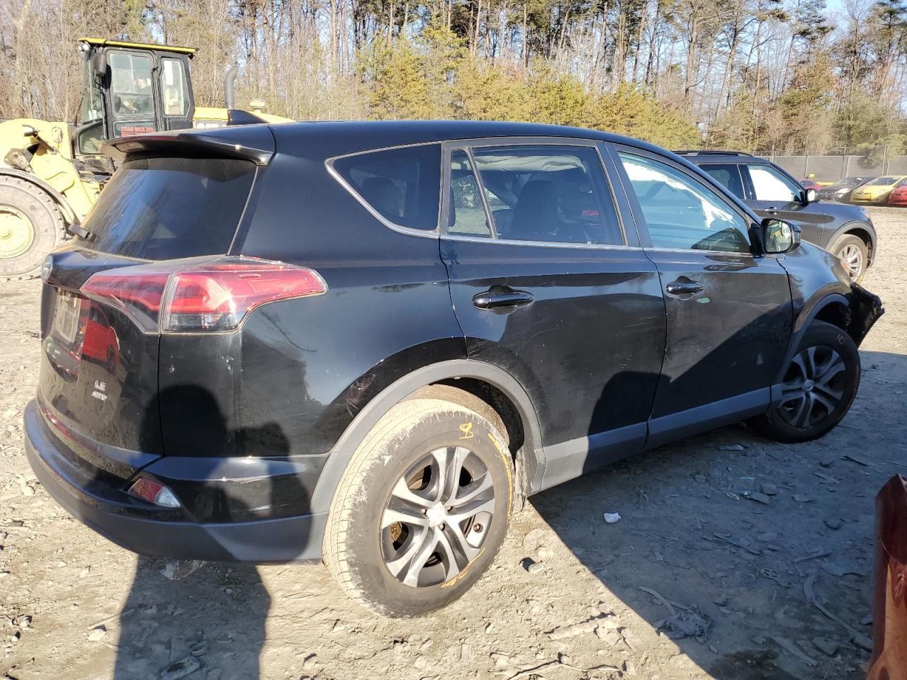 Изображение 3 2018 TOYOTA RAV4 LE 2018 с VIN 2T3BFREV1JW791720