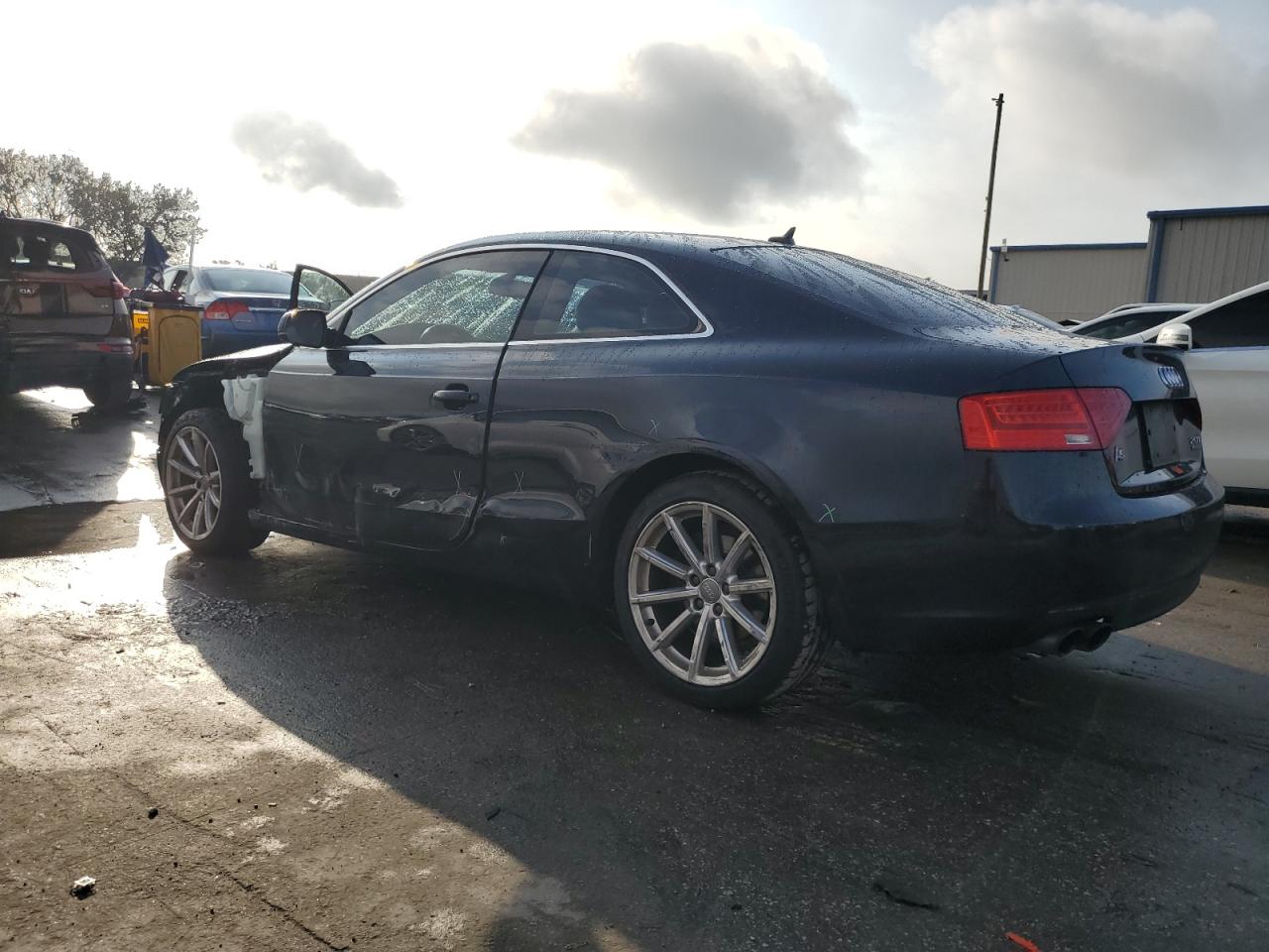 Obraz 2 z 2015 AUDI A5 PREMIUM 2015 z VIN WAUCFAFRXFA054266