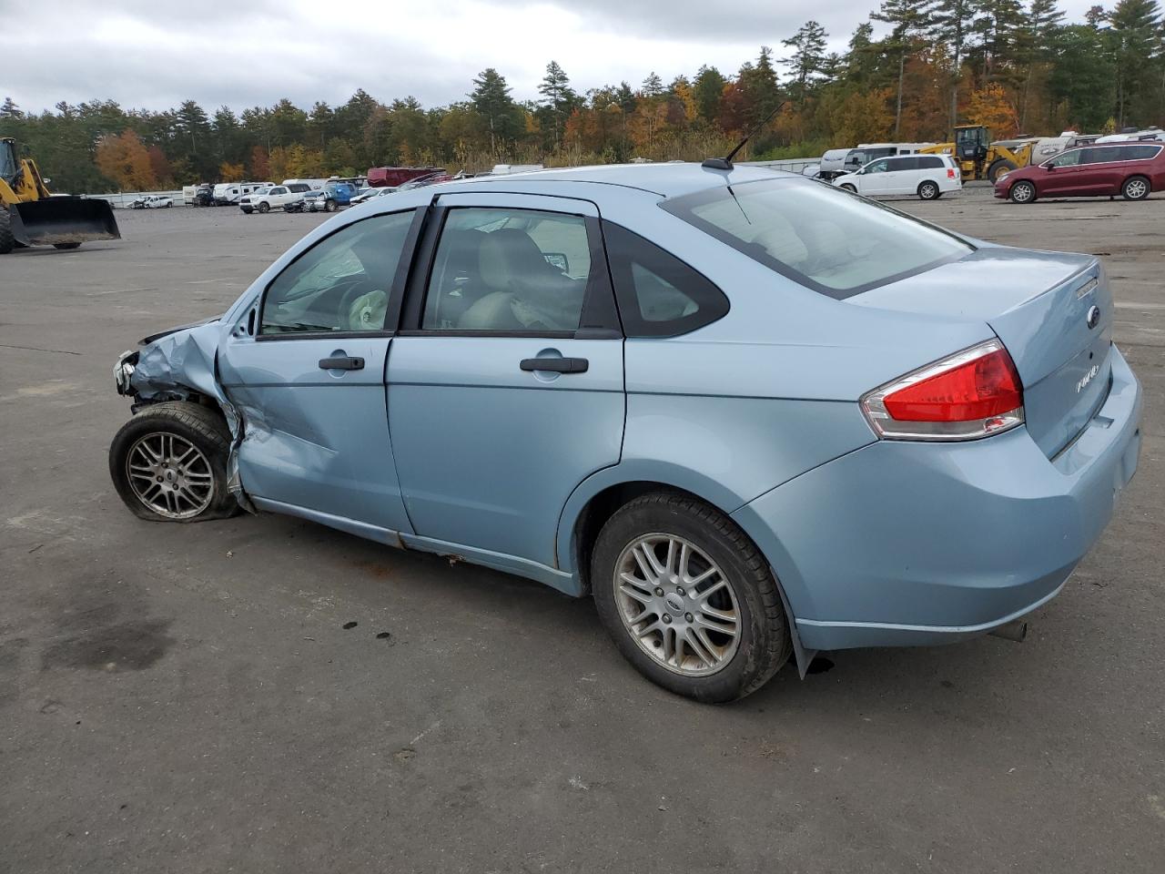 Изображение 2 2009 FORD FOCUS SE 2009 с VIN 1FAHP35N89W269951