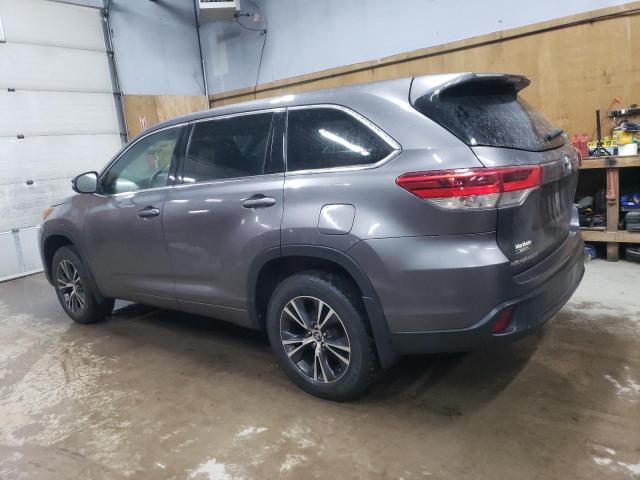 Image 2 of 2018 TOYOTA HIGHLANDER LE 2018 with VIN 5TDBZRFH3JS817204