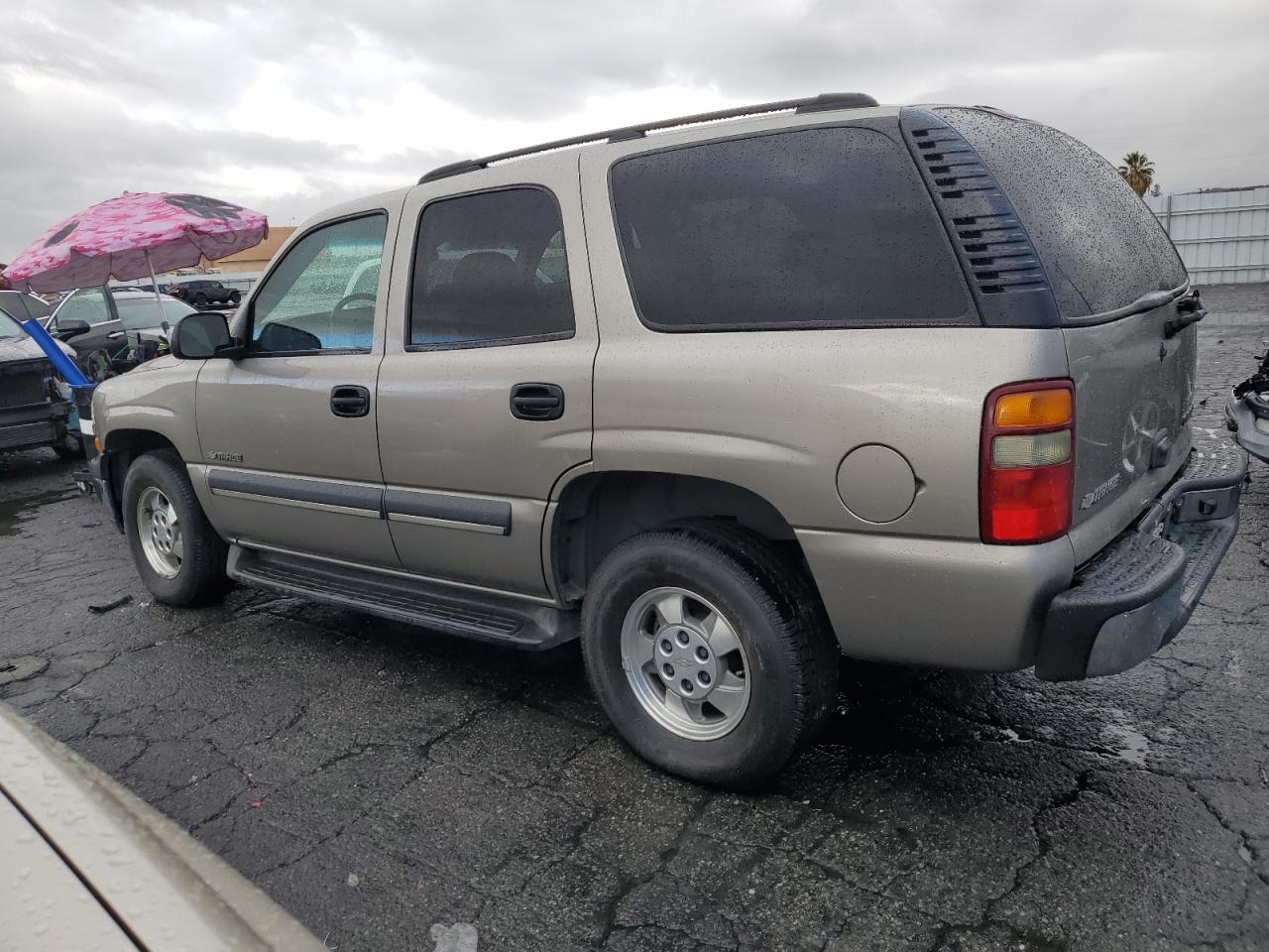 Изображение 2 2003 CHEVROLET TAHOE C1500 2003 с VIN 1GNEC13VX3R213474