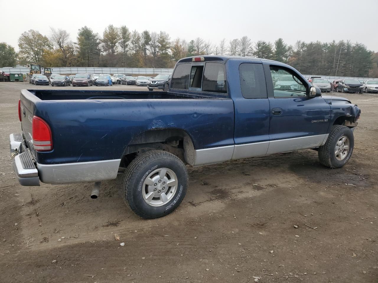 Image 3 of 2001 DODGE DAKOTA  2001 with VIN 1B7GG22X51S258634