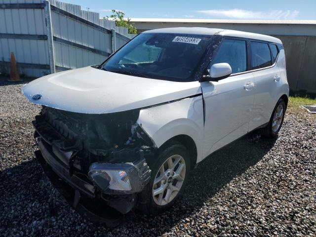 Image 1 of 2021 KIA SOUL LX 2021 with VIN KNDJ23AU1M7778418