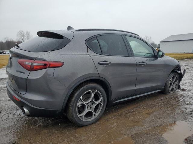 Image 3 of 2021 ALFA ROMEO STELVIO SPORT 2021 with VIN ZASPAKANXM7D19802