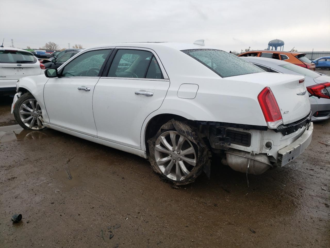Image 2 of 2020 CHRYSLER 300 LIMITED 2020 with VIN 2C3CCAKG9LH142050