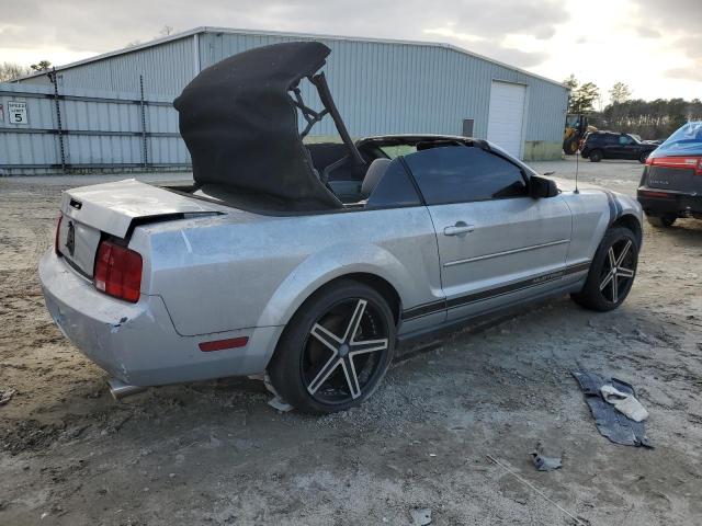Image 3 of 2005 FORD MUSTANG  2005 with VIN 1ZVFT84N355207611