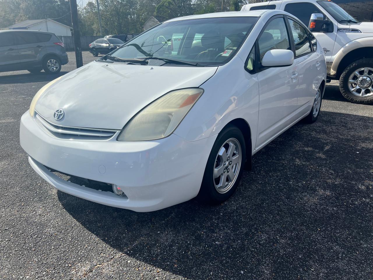 Image 2 of 2005 TOYOTA PRIUS  2005 with VIN JTDKB20U853058204