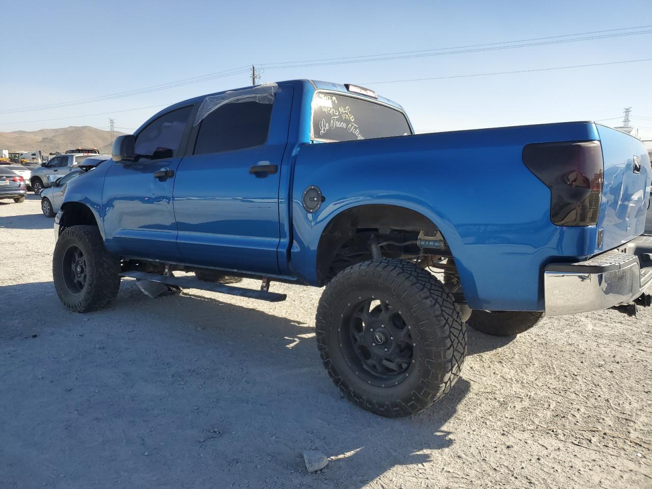 Изображение 2 2008 TOYOTA TUNDRA CREWMAX 2008 с VIN 5TFDV54128X064921