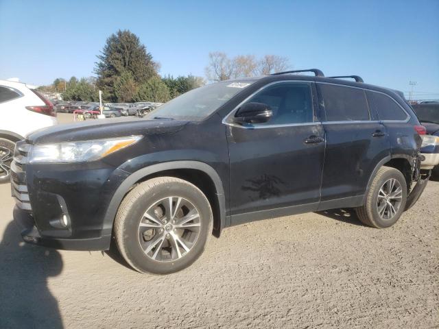 Изображение 1 2019 TOYOTA HIGHLANDER LE 2019 с VIN 5TDBZRFH8KS975605