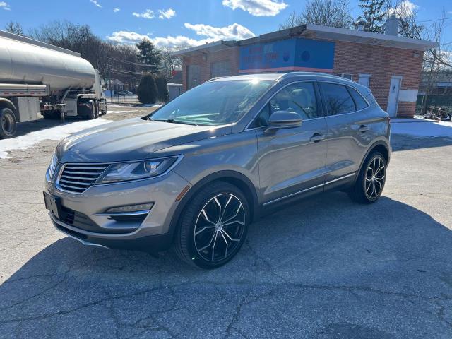 Image 2 of 2017 LINCOLN MKC RESERVE 2017 with VIN 5LMTJ3DH8HUL46421