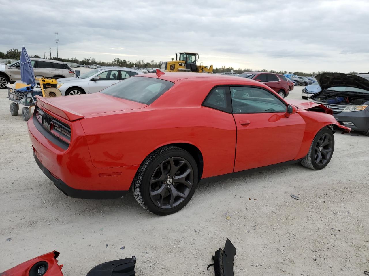 Obraz 3 z 2019 DODGE CHALLENGER SXT 2019 z VIN 2C3CDZAG7KH504081