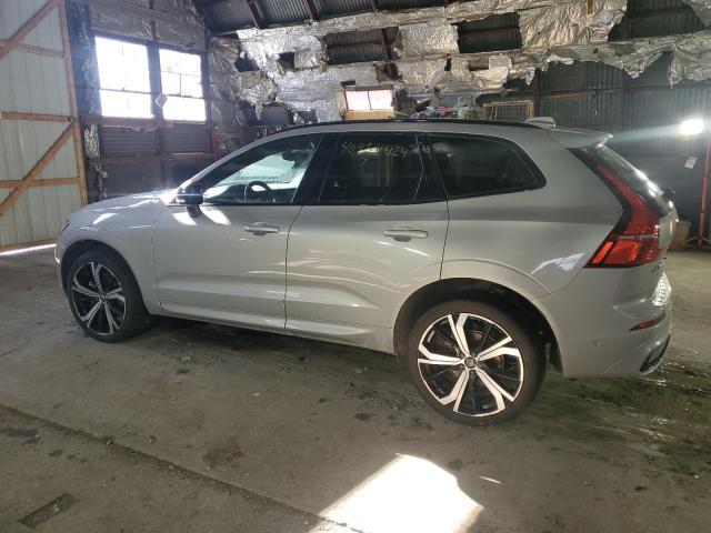 Obraz 2 z 2022 VOLVO XC60 B5 R-DESIGN 2022 z VIN YV4L12RM1N1970739