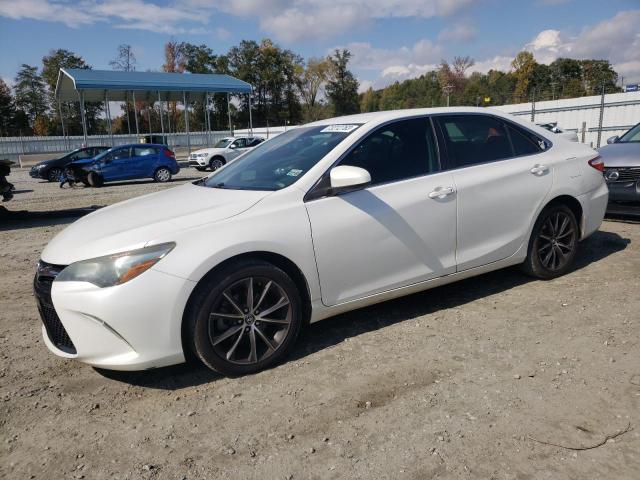 Obraz 1 z 2015 TOYOTA CAMRY LE 2015 z VIN 4T1BF1FK7FU018403