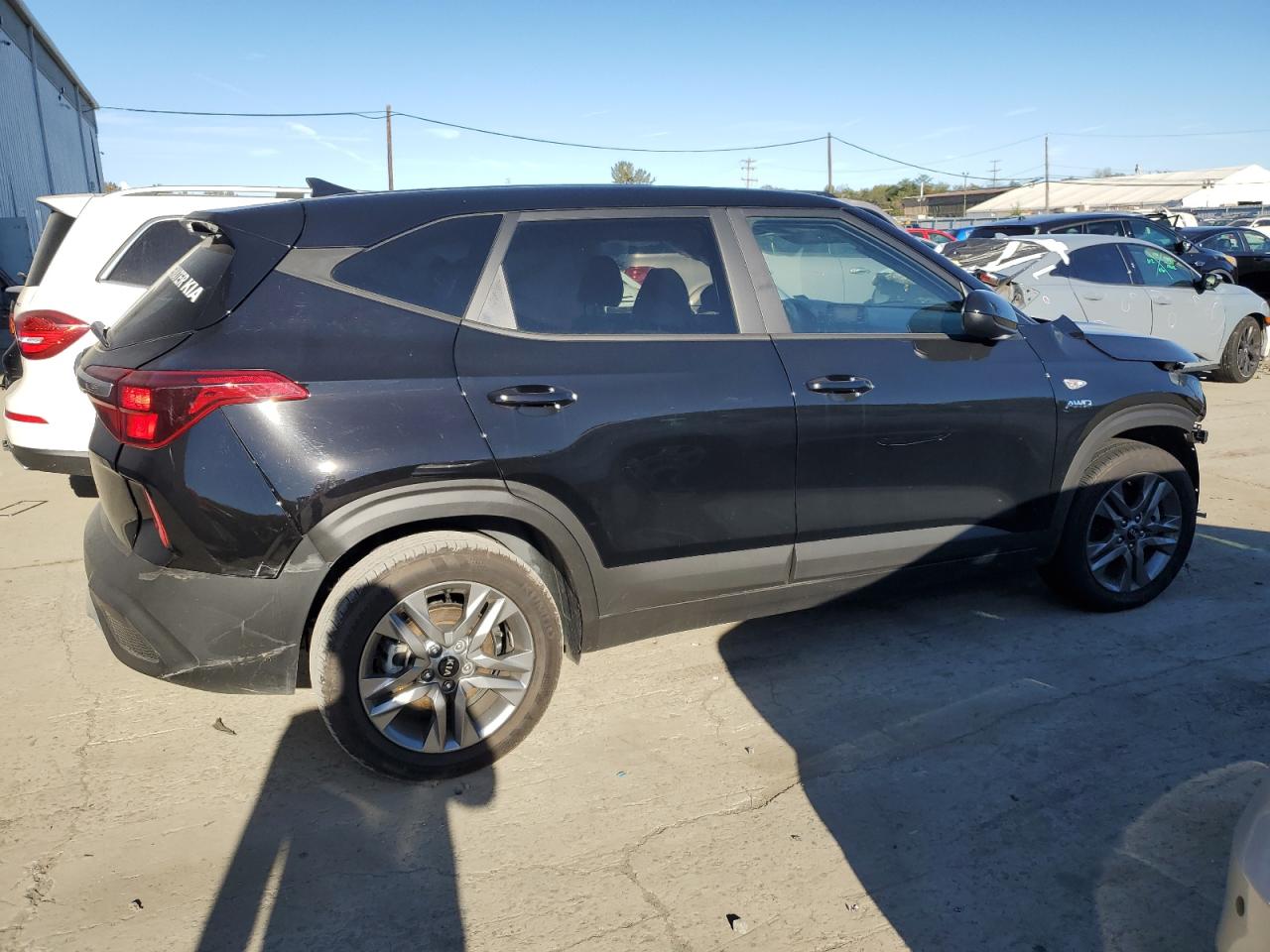 Obraz 3 z 2021 KIA SELTOS LX 2021 z VIN KNDEPCAA7M7186093