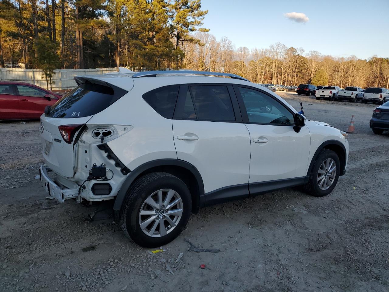 Obraz 3 z 2016 MAZDA CX-5 TOURING 2016 z VIN JM3KE2CY5G0606290
