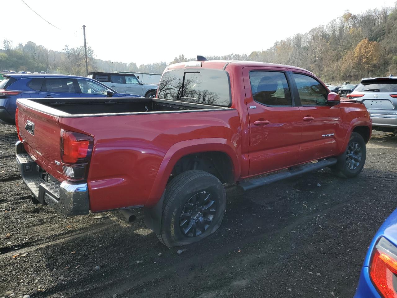 Obraz 3 z Toyota Tacoma Double Cab 2023 z VIN 3TMCZ5AN8PM552606
