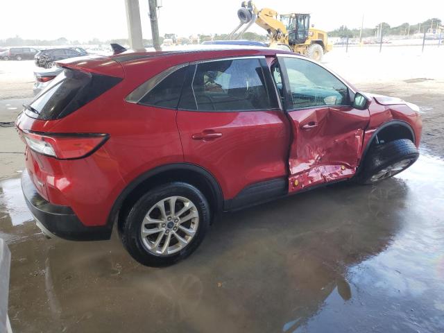 Image 3 of 2020 FORD ESCAPE SE 2020 with VIN 1FMCU9G62LUB55934