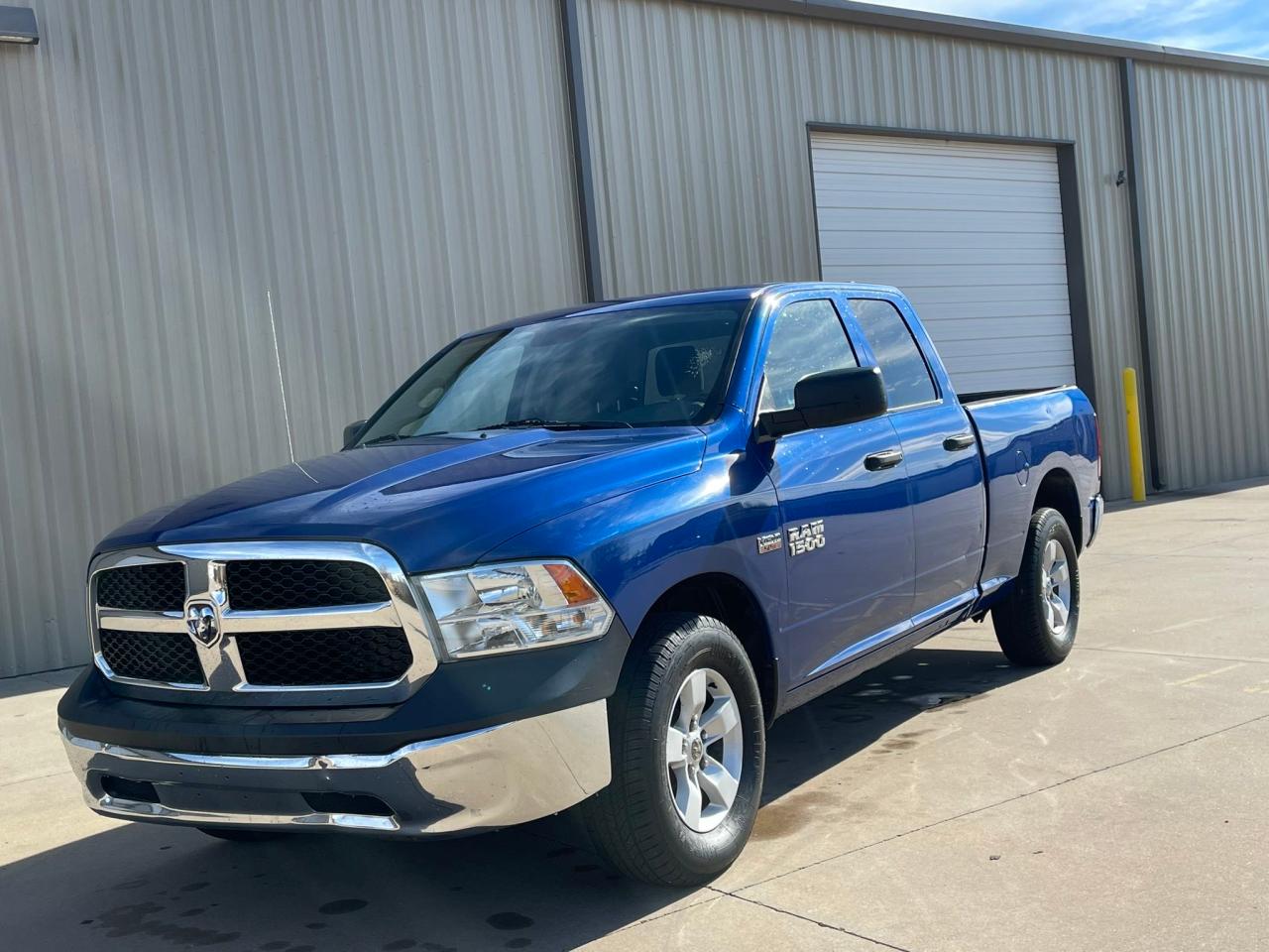 Obraz 2 z 2018 RAM 1500 ST 2018 z VIN 1C6RR6FT0JS208068