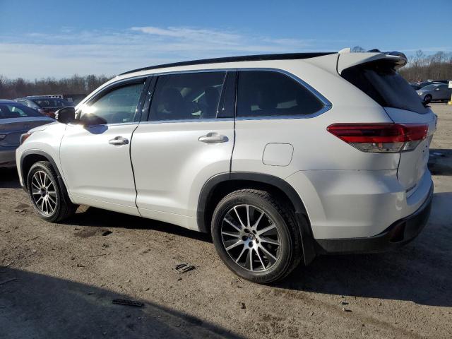 Image 2 of 2017 TOYOTA HIGHLANDER SE 2017 with VIN 5TDJZRFH5HS386029