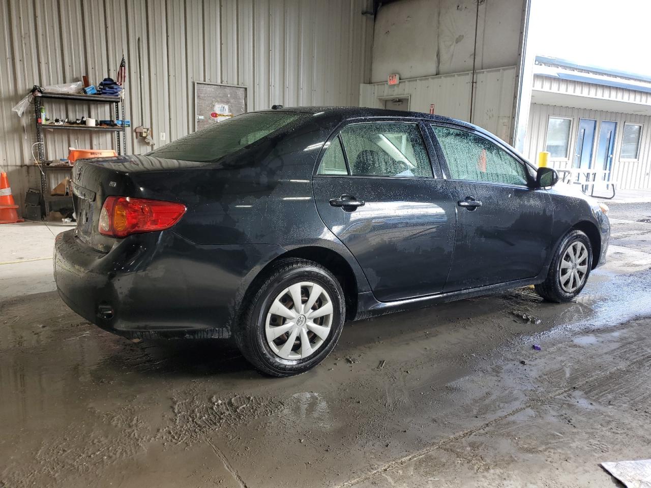 Изображение 3 2010 TOYOTA COROLLA BASE 2010 с VIN JTDBU4EE8AJ082967