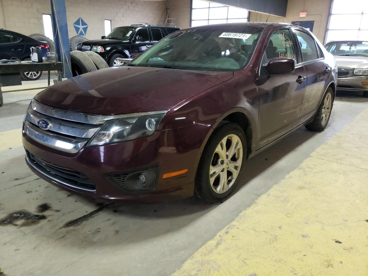Изображение 2 2012 FORD FUSION SE 2012 с VIN 3FAHP0HA1CR392427