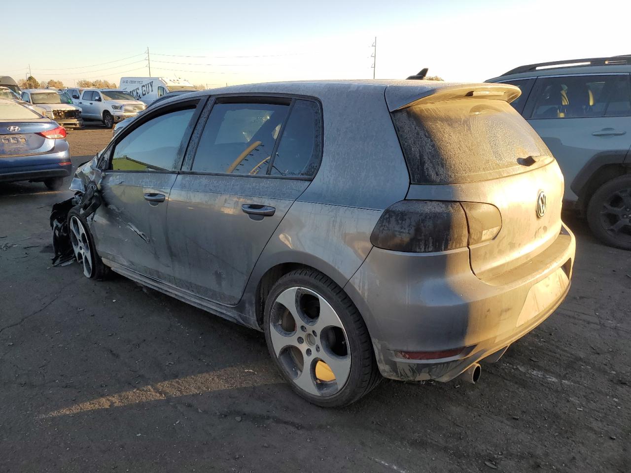 Изображение 2 2012 VOLKSWAGEN GTI  2012 с VIN WVWHD7AJ7CW235052