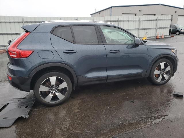 Image 3 of 2021 VOLVO XC40 T5 MOMENTUM 2021 with VIN YV4162UK9M2543669