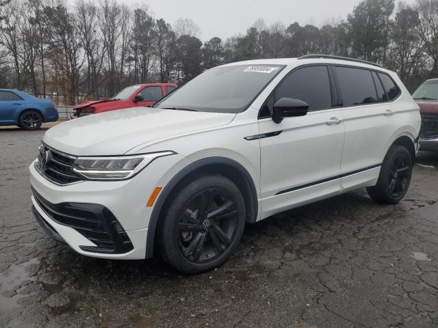 Изображение 1 2023 VOLKSWAGEN TIGUAN SE R-LINE BLACK 2023 с VIN 3VVCB7AX2PM029911