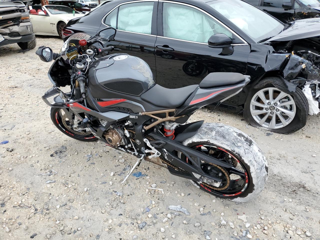 Image 3 of 2022 BMW S 1000 RR 2022 with VIN WB10E2303N6F39144