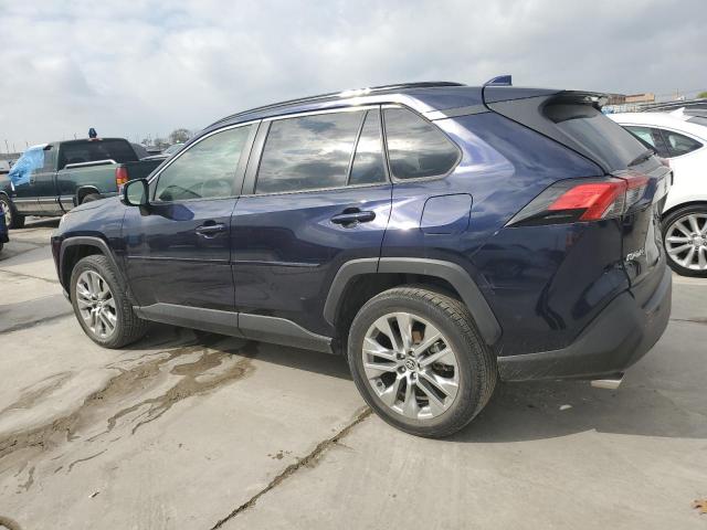 Изображение 2 2020 TOYOTA RAV4 XLE PREMIUM 2020 с VIN JTMC1RFV1LD520724