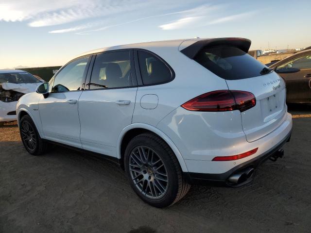 Obraz 2 z 2017 PORSCHE CAYENNE SE HYBRID PLATINUM 2017 z VIN WP1AE2A25HLA72032