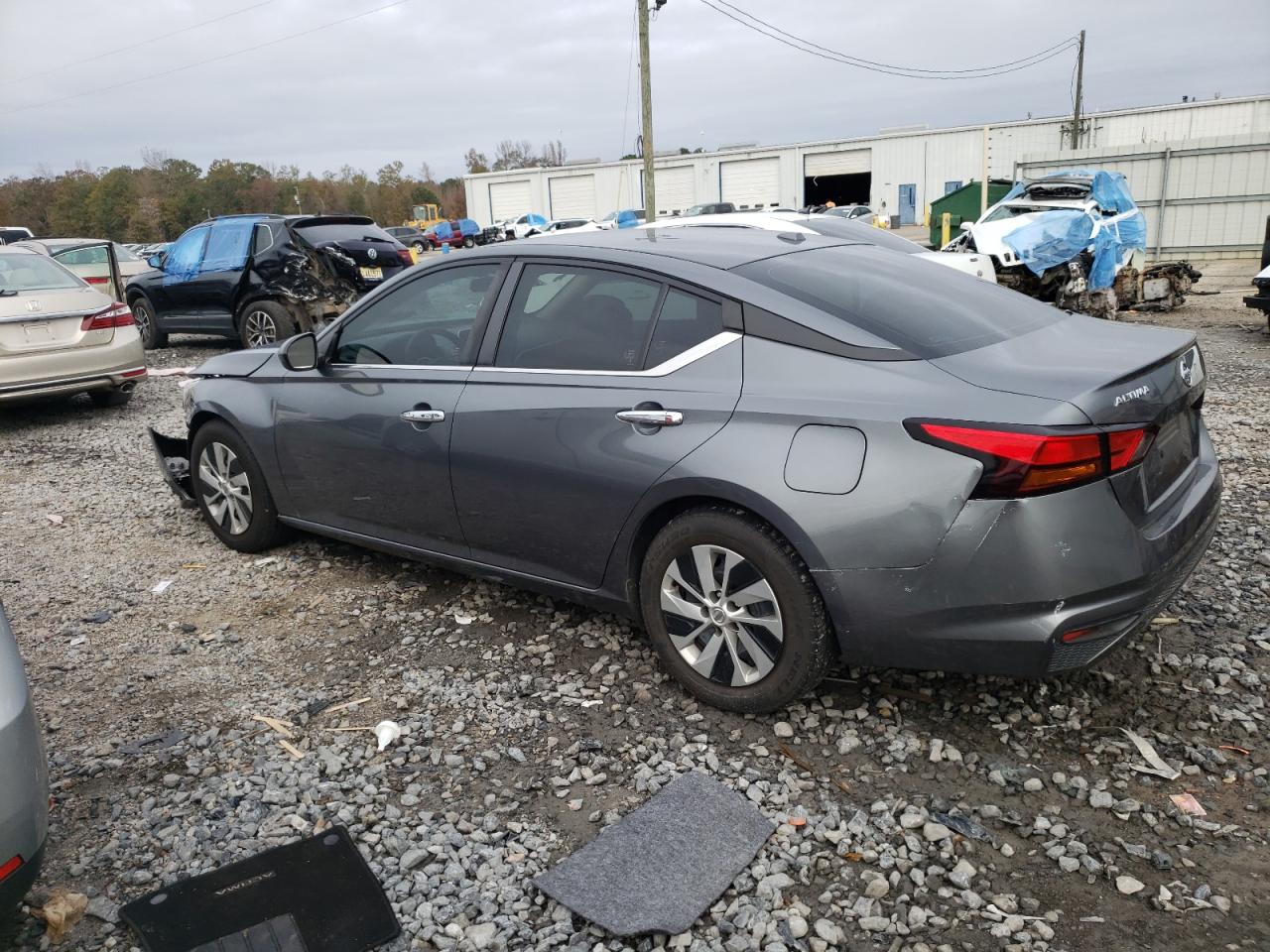 Image 2 of 2020 NISSAN ALTIMA S 2020 with VIN 1N4BL4BV7LC124727