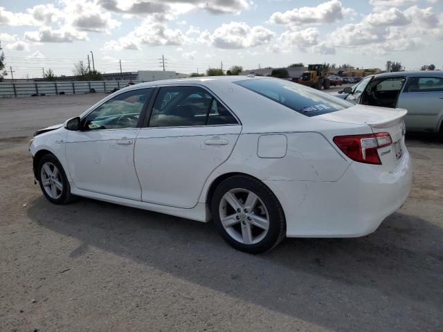 Image 2 of 2014 TOYOTA CAMRY HYBRID 2014 with VIN 4T1BD1FKXEU135624