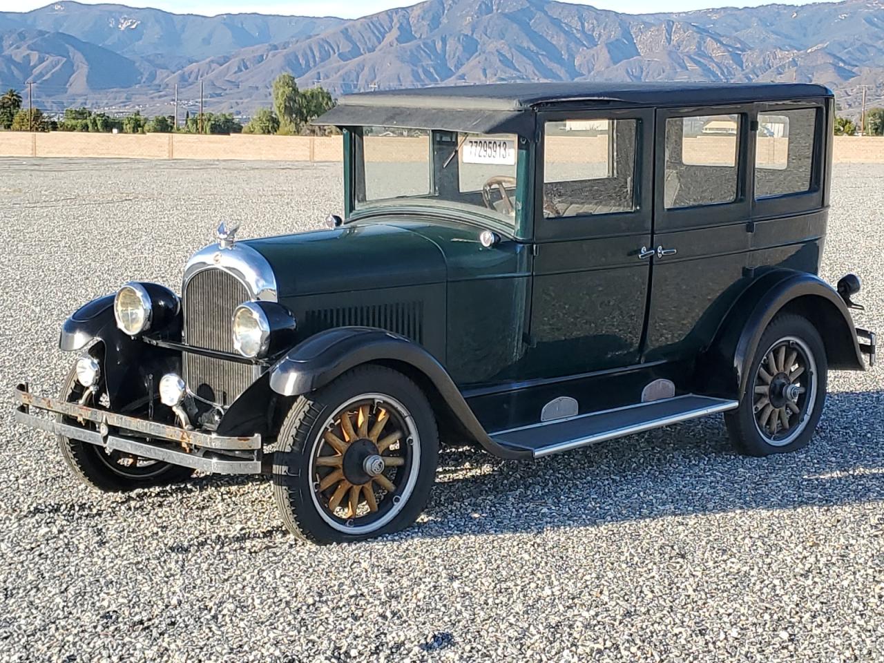 1926 CHRYSLER SEDAN 1926 image