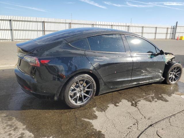 Obraz 3 z 2023 TESLA MODEL 3  2023 z VIN 5YJ3E1EA4PF576594
