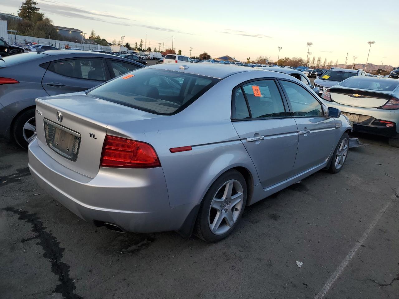 Изображение 3 2005 ACURA TL  2005 с VIN 19UUA66255A010195