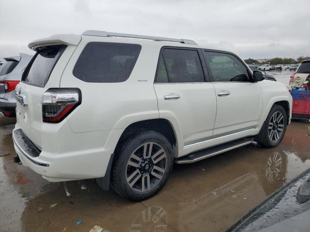 Image 3 of 2017 TOYOTA 4RUNNER SR5 2017 with VIN JTEZU5JR1H5161442