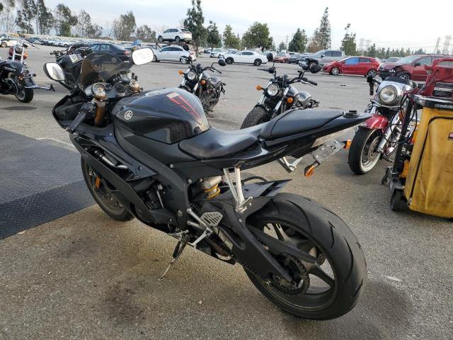 Obraz 3 z 2008 YAMAHA YZFR6  2008 z VIN JYARJ16E18A004332