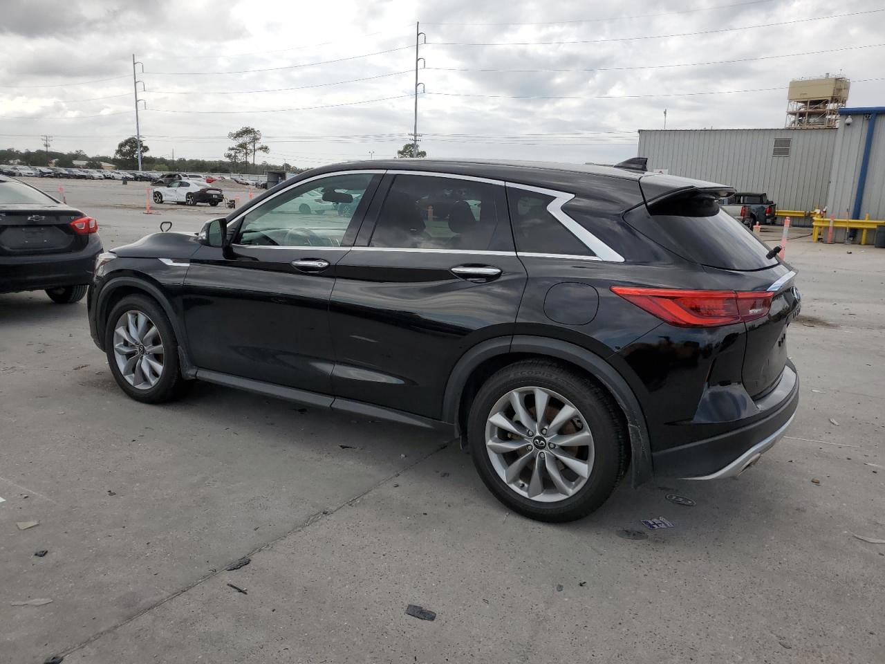 Obraz 2 z 2020 INFINITI QX50 PURE 2020 z VIN 3PCAJ5M13LF101430