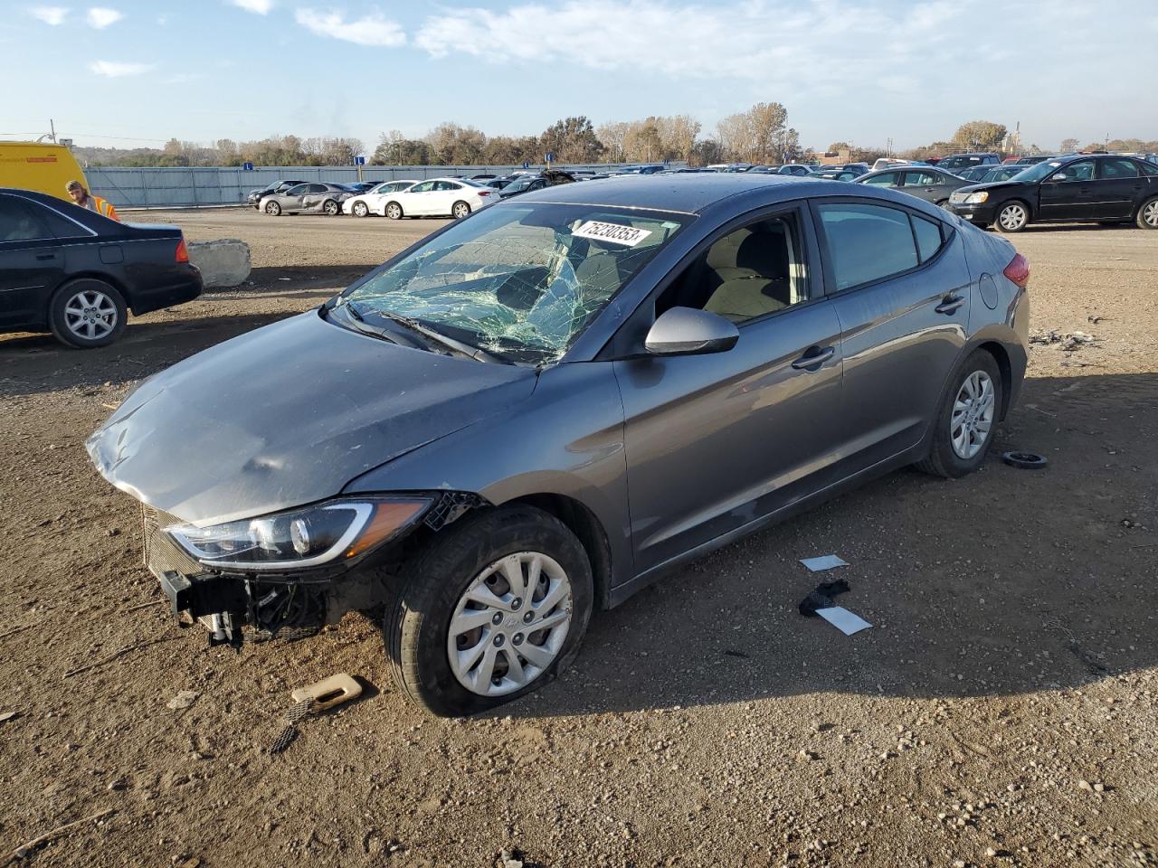 Изображение 1 2018 HYUNDAI ELANTRA SE 2018 с VIN 5NPD74LF4JH392229