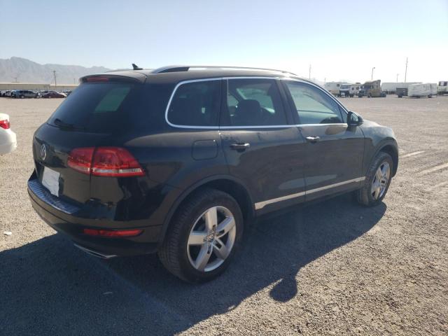 Image 3 of 2013 VOLKSWAGEN TOUAREG V6 TDI 2013 with VIN WVGEP9BP5DD010095