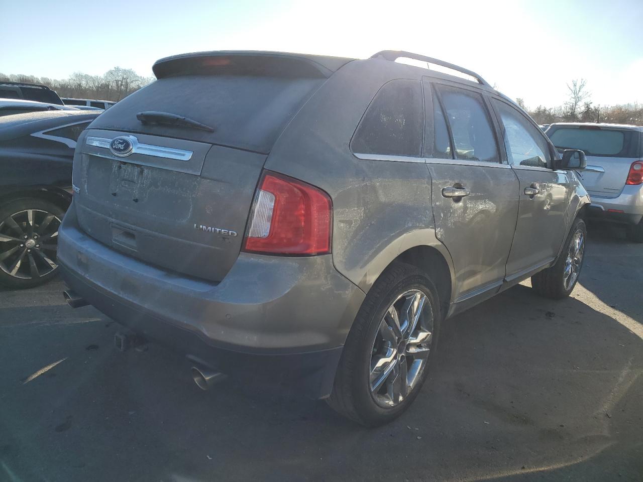 Image 3 of 2013 FORD EDGE LIMITED 2013 with VIN 2FMDK4KC5DBC50862