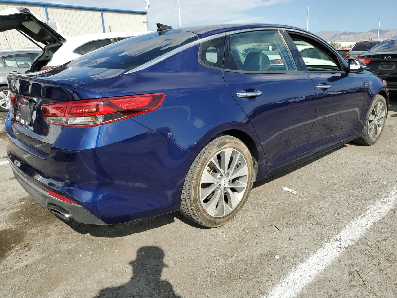Изображение 3 2018 KIA OPTIMA LX 2018 с VIN 5XXGT4L35JG252765