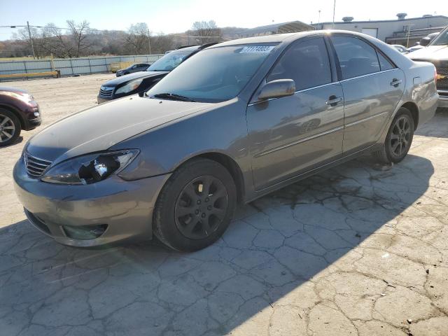Obraz 1 z 2005 TOYOTA CAMRY LE 2005 z VIN 4T1BF30K85U593905