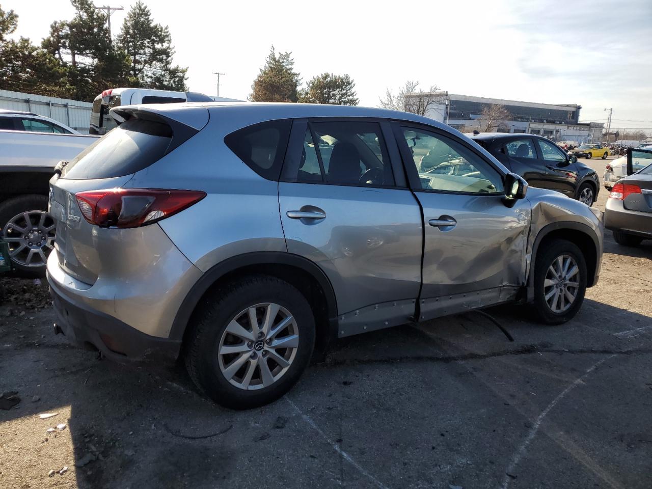 Image 3 of 2014 MAZDA CX-5 TOURING 2014 with VIN JM3KE4CY2E0412731