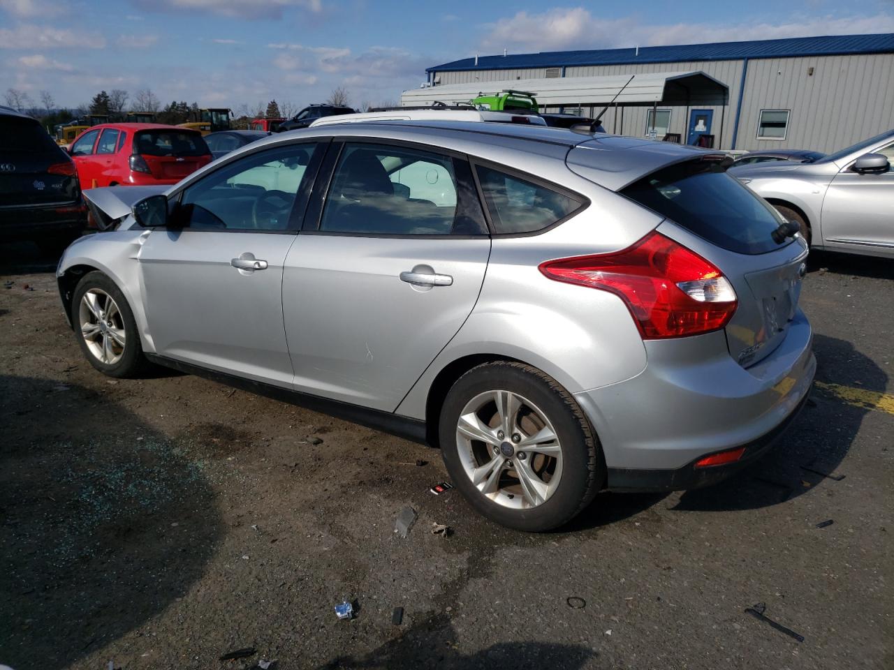 Image 2 of 2013 FORD FOCUS SE 2013 with VIN 1FADP3K20DL242214