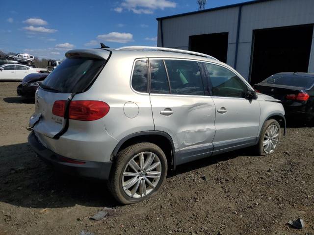 Image 3 of 2012 VOLKSWAGEN TIGUAN S 2012 with VIN WVGBV7AX3CW527445