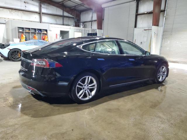 Image 3 of 2013 TESLA MODEL S  2013 with VIN 5YJSA1DP6DFP11003