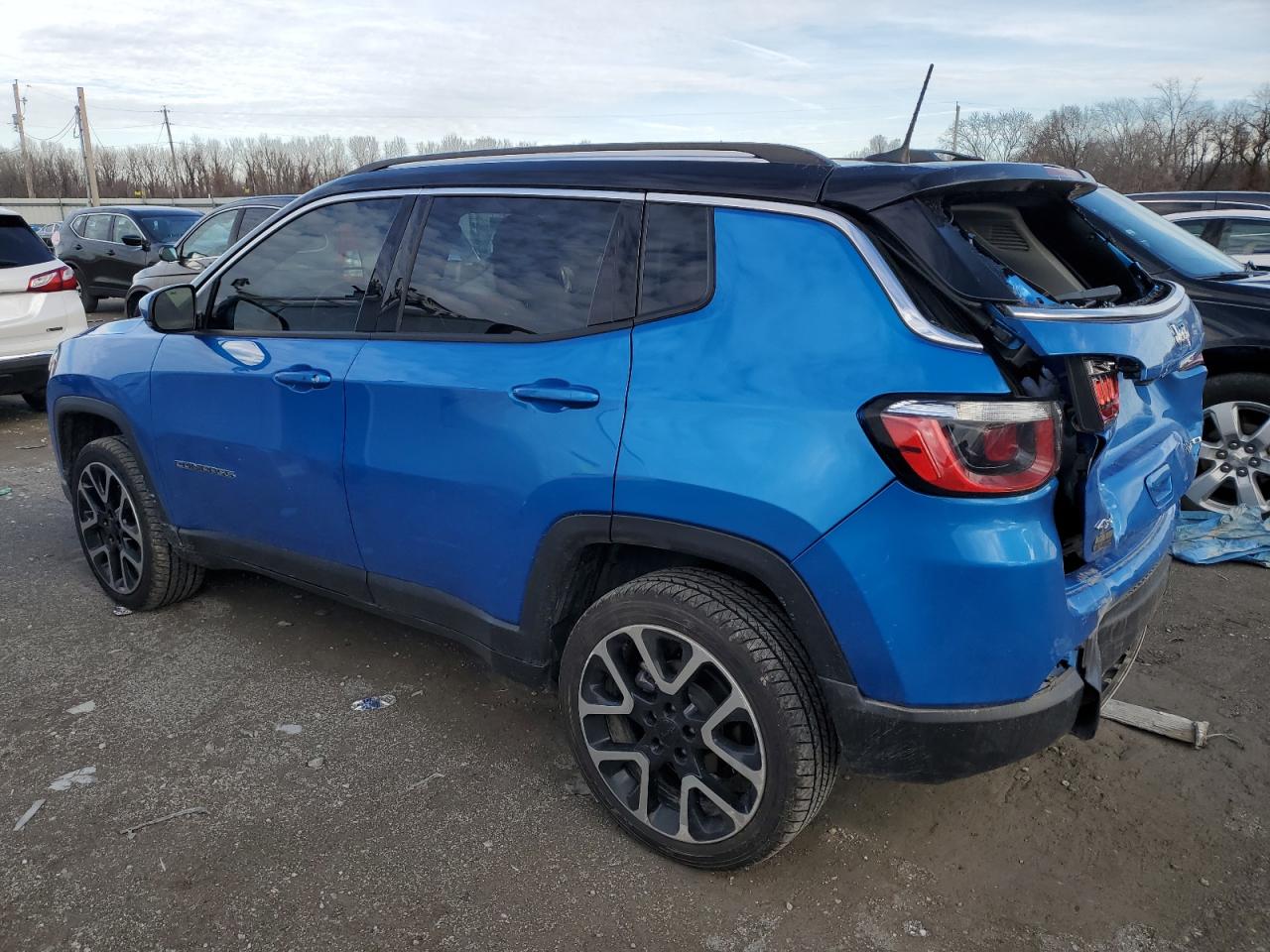 Image 2 of 2017 JEEP COMPASS LIMITED 2017 with VIN 3C4NJDCB8HT632217